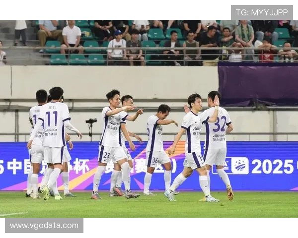 津媒:津门虎收官战移至水滴 主场有望创近年上座率新高 津媒:津门虎收官战移至水滴 主场有望创近年上座率新高