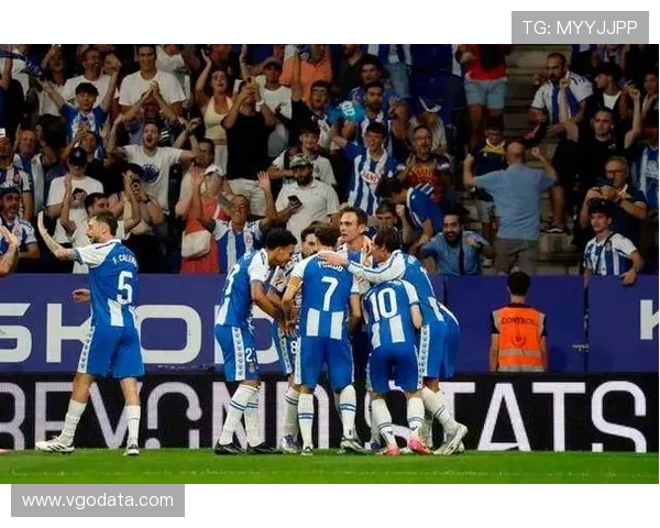 西班牙人迎战瓦伦西亚普阿多基克加西亚先发加亚丹朱马登场争锋 西班牙人迎战瓦伦西亚普阿多基克加西亚先发加亚丹朱马登场争锋