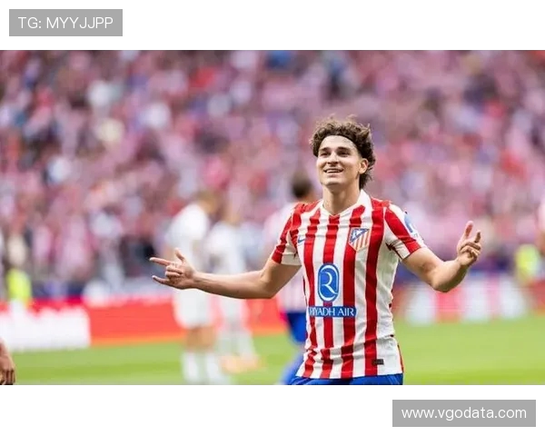 阿尔瓦雷斯透露任意球细节尼科鼓励自己主罚展现团队信任 - 副本 阿尔瓦雷斯透露任意球细节尼科鼓励自己主罚展现团队信任 - 副本