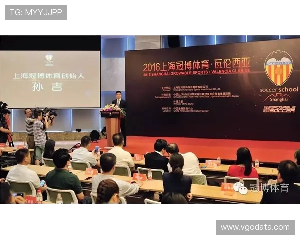 解锁安德雷斯与瓦伦西亚青训底蕴背后的成功秘诀与发展潜力 解锁安德雷斯与瓦伦西亚青训底蕴背后的成功秘诀与发展潜力